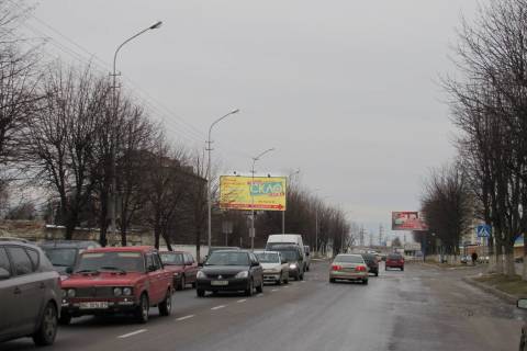 Білборд, Бігборд (Борд)  B у Львові, 3х6  Луганська вул., 3 Фото 1