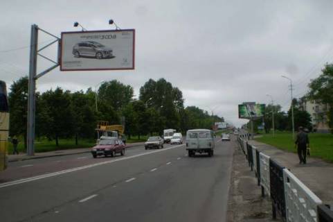 Билборд B в Львове, 3x6  Наукова вул. - Стрийська вул. (до вул. Кульпарковська) фото 1