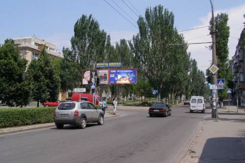 Призма A в Николаеве, 3x6  Центральний просп. (Леніна просп.) - Бузника вул., (призма) (ліва) - 128332 фото 1