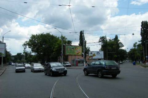 Билборд A в Одессе, 3x6  Мечнікова вул. - Болтенка Михайла вул. (Адмірала Лазарева) фото 1