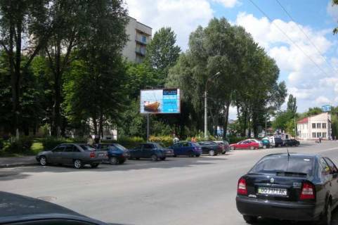 Билборд B в Тернополе, 3x6  Торговиця вул. (Живова). - Оболоня вул. фото 1