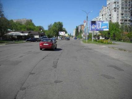 Билборд A в Черкассах, 3x6  Гагаріна вул., 45 фото 1