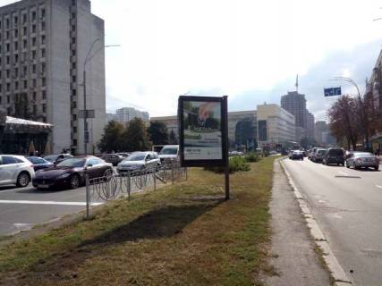 Scrolller, Scroll A in Kyiv, 1.2x1.8  Алмазова Генерала вул. (Кутузова вул.), 12 на розділювальній смузі (у напрямку Лесі Українки) - 166304 Photo 1