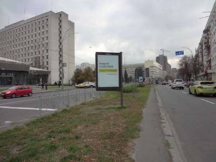 Scrolller, Scroll A in Kyiv, 1.2x1.8  Алмазова Генерала вул. (Кутузова вул.), 12 на розділювальній смузі (у напрямку Лесі Українки) - 166306 Photo 1