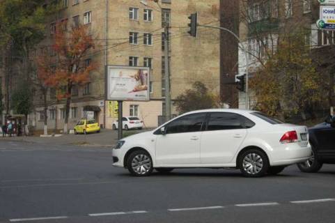 Скроллер A в Киеве, 2.3x3.14  Михайла Бойчука вул. (Кіквідзе вул.), 37 - 109988 фото 1