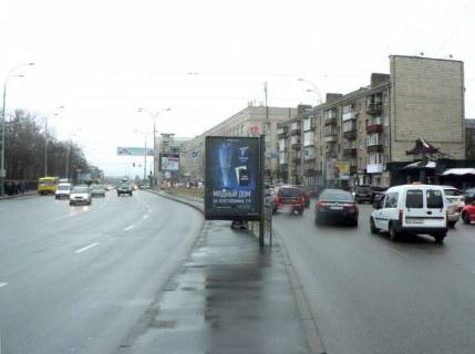 Скроллер A в Киеве, 1.2x1.8  Лесі Українки бульв., 30а (ресторан "Казбек") (асф.розподільник) ; №3 (у напрямку Печерського мосту) - 166895 фото 1
