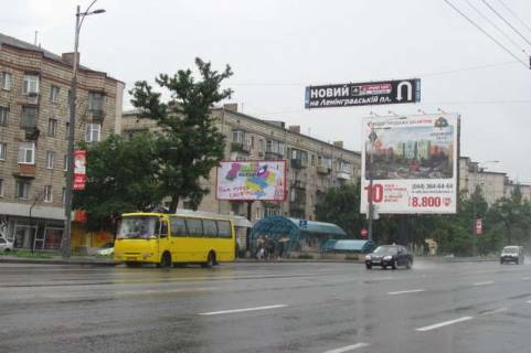 Билборд B в Киеве Соборності просп. (Возз`єднання просп.), 5 :зупинка гр. транспорту "Завод  "Вулкан" (в напр. моста ім.Патона) фото 1