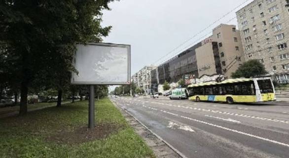 Скроллер B в Львове, 2.3x3.14  Володимира Великого вул., 61 - 616618 фото 1