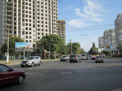 Билборд B в Одессе, 3x6  вул. Філатова, 2/1 фото 1