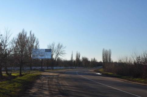 Billboard B in Pervomaisk, 3x6  Kammenomostovskaa (kladbise na saharnyj) Photo 1