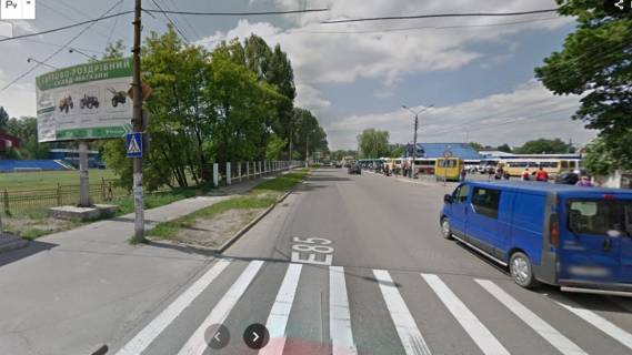 Білборд, Бігборд (Борд)  B у Чернівцях вул. Галицький шлях, перед кільцем дріжзаводу навпроти автостанції ТІЛЬКИ БАНЕР Фото 1