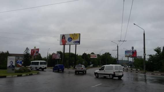 Megaboard A in Chernivtsi Transportna rozvazka vulic' Gagarina - Galic'kij slah  - Hotins'koi Photo 1