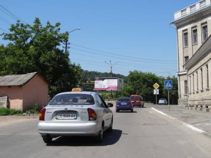Билборд B в Черновцах кільце вул. Севастопільська -- вул. Нікопольська -- вул. Прутська фото 1