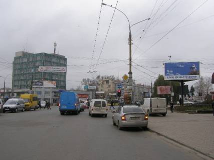 Prismatron, Prism A in Chernivtsi prospekt Nezaleznosti -- st. Nebesnoi sotni - 469617 Photo 1