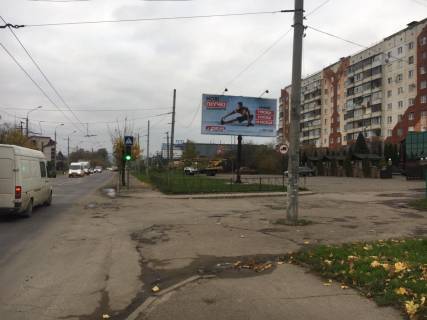 Билборд A в Черновцах вул. Хотинська, 45-б фото 1