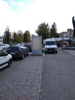 Ситилайт A в Волочиске, 1,14х1,72м.  вул. Незалежності, 13 фото 1