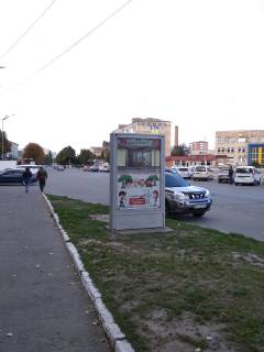 Ситилайт B в Волочиске, 1,14х1,72м.  вул. Незалежності, 25 фото 1