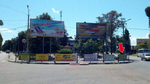 Билборд A в Кременчуге вул. Республіканська - вул. Бончука №6 (1 х 3 м.) фото 1