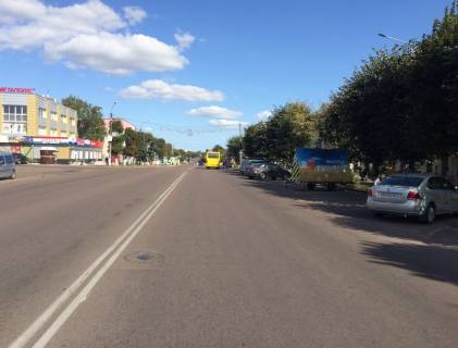 Билборд A в Коростене КОРОСТЕНЬ Вул. Грушевского, (комсомолка) в центр фото 1