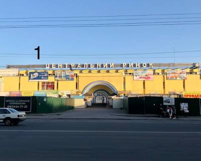 Билборд A в Виннице прт .Коцюбинського , 13  фасад  (зліва 1 ) фото 1