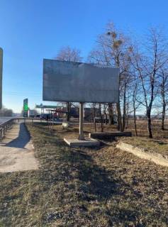 Билборд A в Гайсине, 3х6  м.Гайсин вул.1 Травня в районі  провулок сонячний ,4   вьїзд в м. Гайсин з м. Умань фото 1