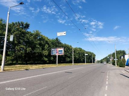 Билборд B в Виннице Гніванське  шосе, місце  №2 на   Пирогова вул.  300 м. до  Аграрного Університету фото 1