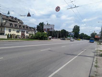 Билборд B в Виннице вул.Лебединського , 5 ( "БМ Банк", СТО, напрямок до  гіпермаркету "Грош") фото 1