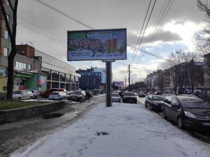 Билборд B в Виннице вул.600-річчя   від ТЦ" Мегамолл" "Comfy") з центру фото 1