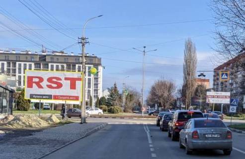 Білборд, Бігборд (Борд)  B у Ужгороді, 3x6  вул.Капушанська (Перемоги),152 в"їзд в Ужгород Фото 1