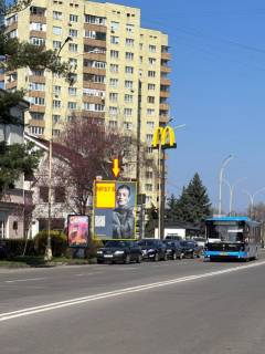 Билборд B в Ужгороде пр. Свободи 16 фото 1