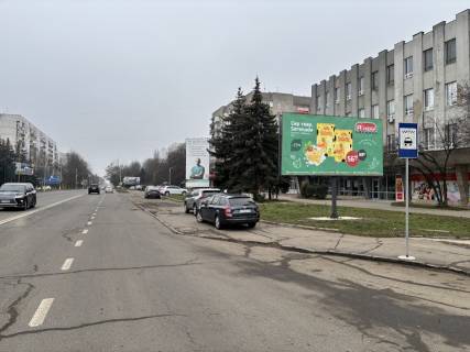 Билборд A в Ужгороде, 3x6  пл. Кирила та Мефодія  фото 1