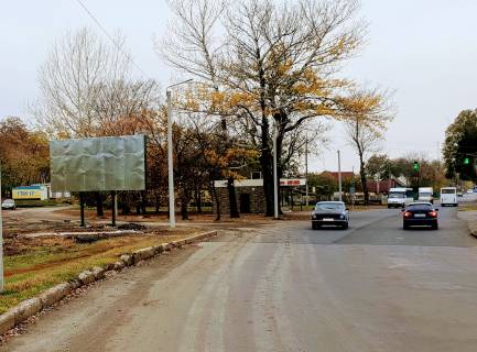 Билборд B в Лозовой, 3х6  вул. Павлоградська "Авіас" фото 1