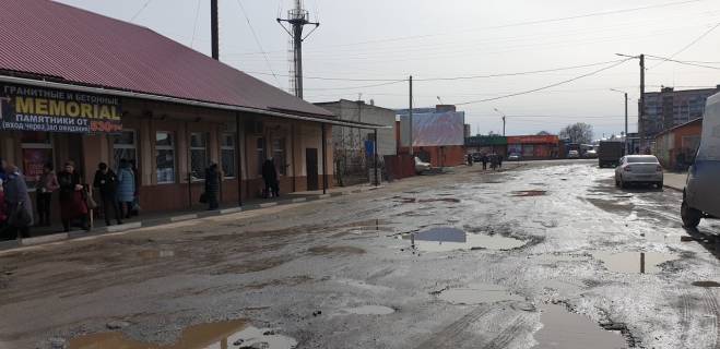 Билборд B в Лозовой, 3х6  вул. Соборна Ідеал фото 1