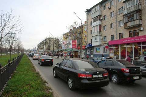 Призматрон, Призма A у Полтаві вул. Соборності (Жовтнева), 74 (призматрон) - 254598 Фото 1