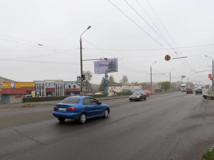 Призма B в Полтаве, 3х6  вул. В.Тирновська / Героїв ОУН вул. (Ковпака) (ТРЦ "Екватор") призматрон - 181354 фото 1