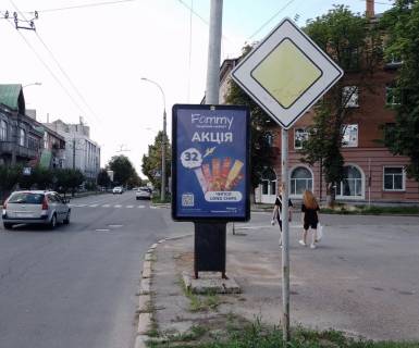 Ситилайт A в Полтаве, 1,2х1,8  вул. Соборності (Жовтнева) / Антона Грицая вул. (Ляхова) (архітектурний факультет ПНТУ) фото 2