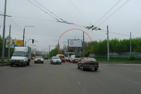 Билборд A в Полтаве, 3х6  вул. В.Тирновська / Юрія Тимошенка ("Тарапуньки") вул. (Примакова) (зуп. «Бібліотека») білборд фото 1