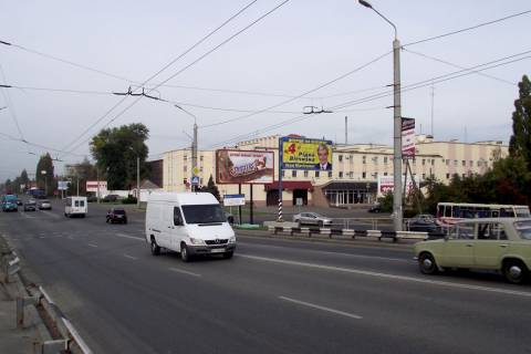 Билборд A в Полтаве, 3х6  Решетилівська вул. (Маршала Бірюзова) /вул. Героїв-пожежних білборд фото 1