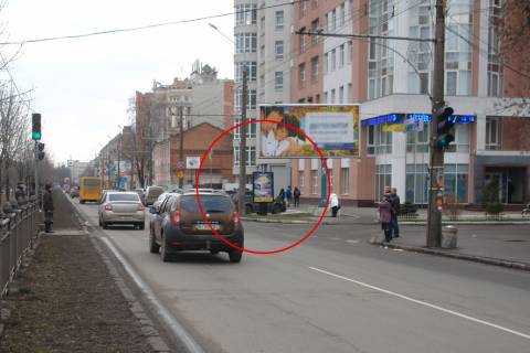 Ситилайт A в Полтаве вул. Соборності (Жовтнева) / вул. Симона Петлюри (Артема) фото 1