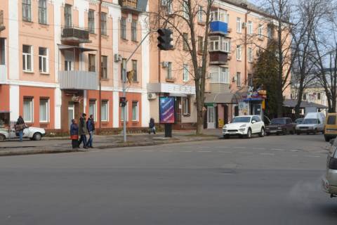 Ситилайт B в Полтаве, 1,2х1,8  вул. Соборності (Жовтнева), 46 / Майдан НезалежностІ фото 1