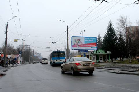 Билборд A в Полтаве, 3х6  вул. Миру (зуп. «Богдана Хмельницького») білборд фото 2