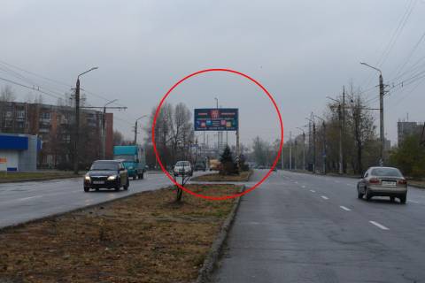 Billboard A in Poltava, 3х6  pr-t Miru / st. Nebesnoi sotni (Lenina) Photo 1