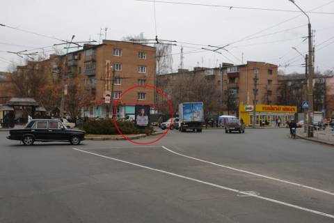 Ситилайт A в Полтаве, 1,2х1,8  вул. Небесної Сотні (Леніна) / Вул. Мира  (розподільча смуга) фото 1