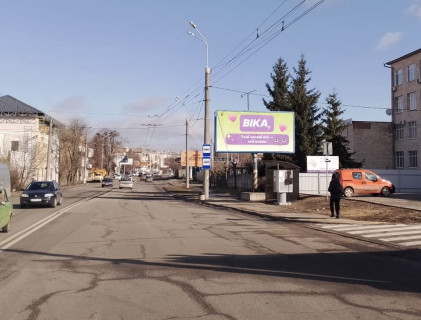 Билборд A в Полтаве, 3х6  вул. Сінна (зуп. «ДТСАФ») білборд фото 1