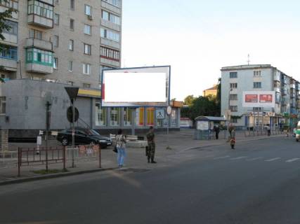 Билборд A в Бердичеве, 3x6  Житомирская ул., 44 (роддом ) фото 1