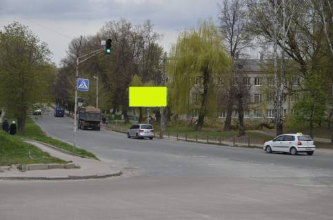 Билборд A в Бердичеве, 3x6  Одеська вул., 39 фото 1