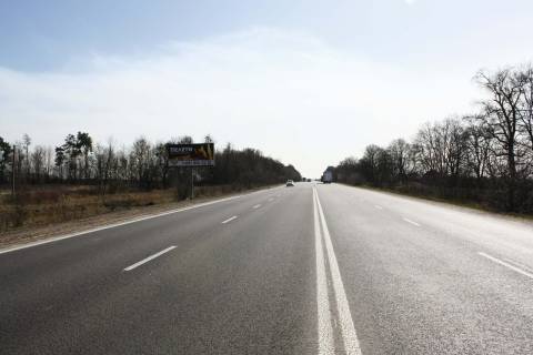 Билборд B в Житомире, 3x6  траса  Виступовичі - Житомир - Могилів-Подільський М-21 194 км 600м (ліво) фото 1