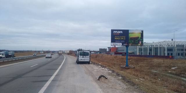 Билборд A в Звягель (Звягель), 3x6  Об"їздна Новограда. Біля заводу Cersanit № 1.Праворуч. Напрямок з Житомира на Рівне фото 1