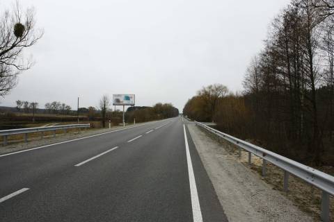 Билборд B в Житомире, 3x6  траса Житомир-Чернівці Н-03 13+800(ліво) фото 1