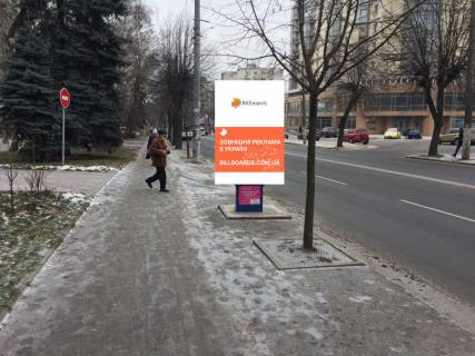 Ситилайт B в Житомире, 1,2x1,8  Перемоги вул., 54 (ТЦ «Дастор», АТБ, віділення «Ощадбанк», райвиконком) фото 1